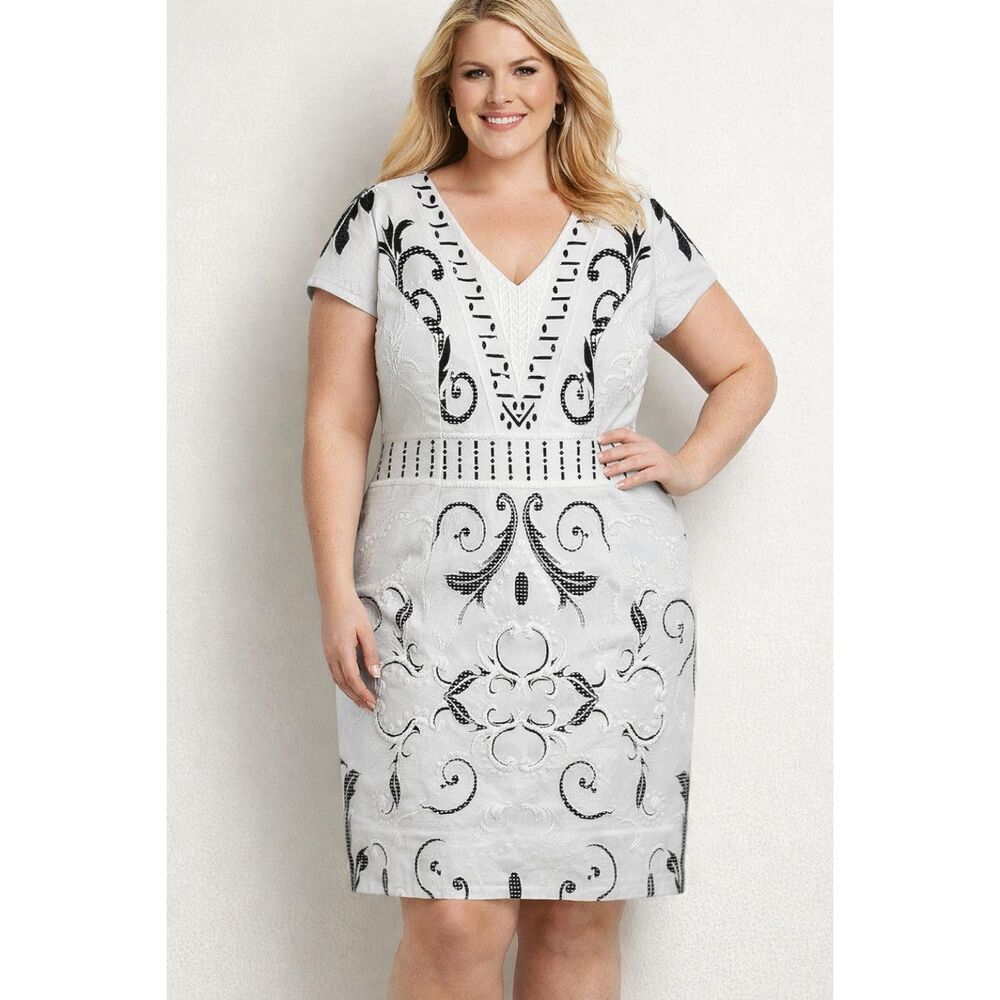 Monroe & Main White Black Textured Embroidered Sheath Dress XL V-Neck Stretch